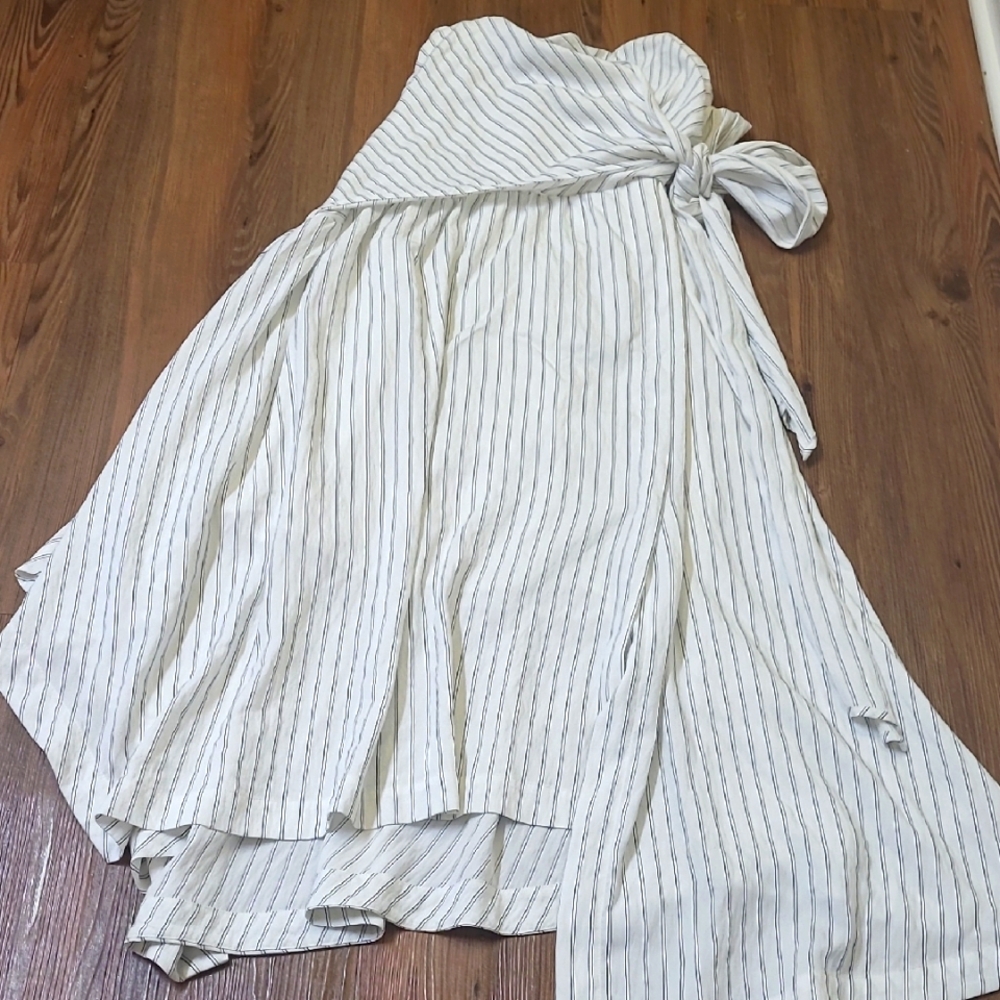 Anthropologie White Textured Dress used exelent condition for women zise S.